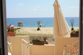 5 Steps 2 Beach Studios